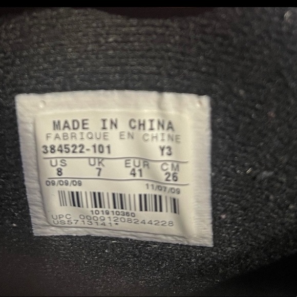 Vintage “Bugs Bunny “ 2009 Nike air Jordan fusion size 8. Black white and red. - Picture 7 of 8